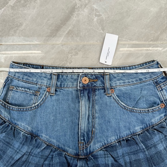 Women’s American Eagle Plaid Tiered Ruffle Denim Skirt Size 6 - Picture 14 of 16